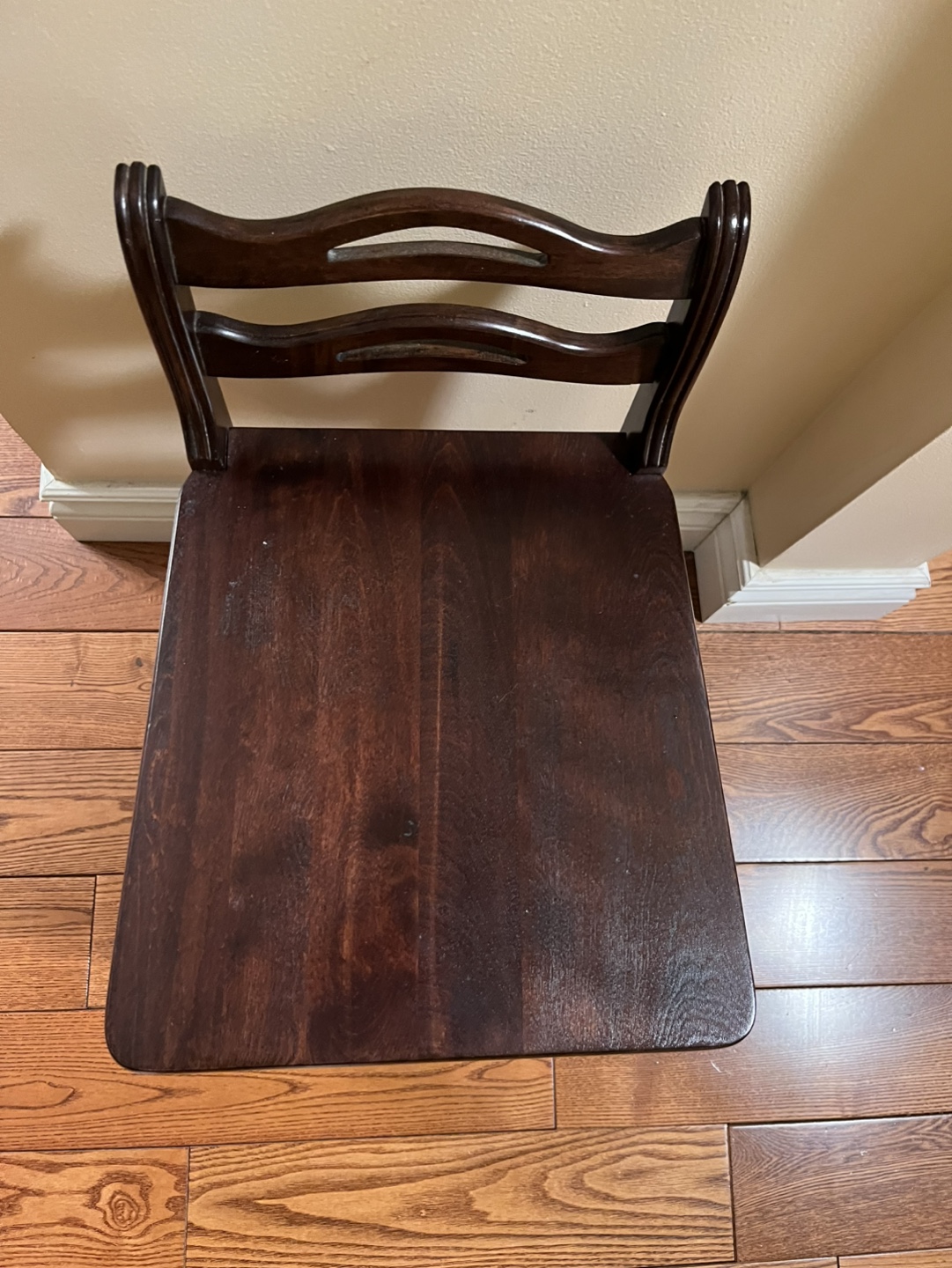 Child's Vintage Hedstrom Wooden Chair - photo 2