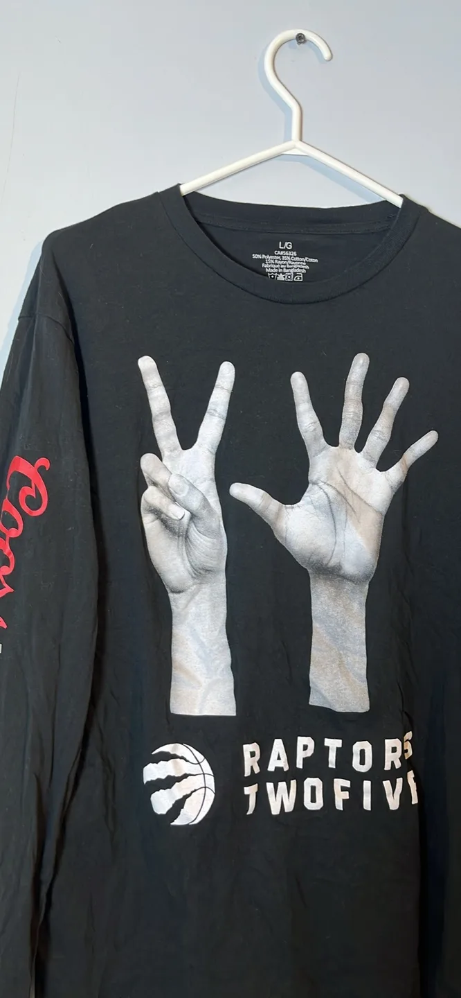 Coors Light x Toronto Raptors 2-5 Long Sleeve Shirt - large image indicator(5)