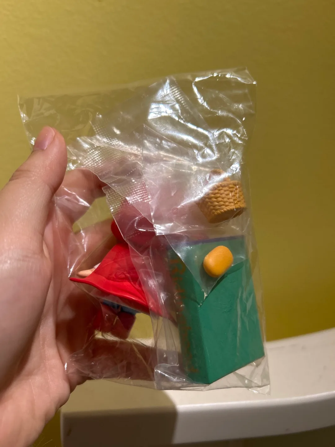 POP MART One Day of Molly Blind Box Figurine image indicator(2)