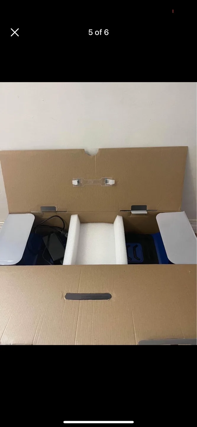 Gravity G5 Hoverboard - Brand New in Box image indicator(4)