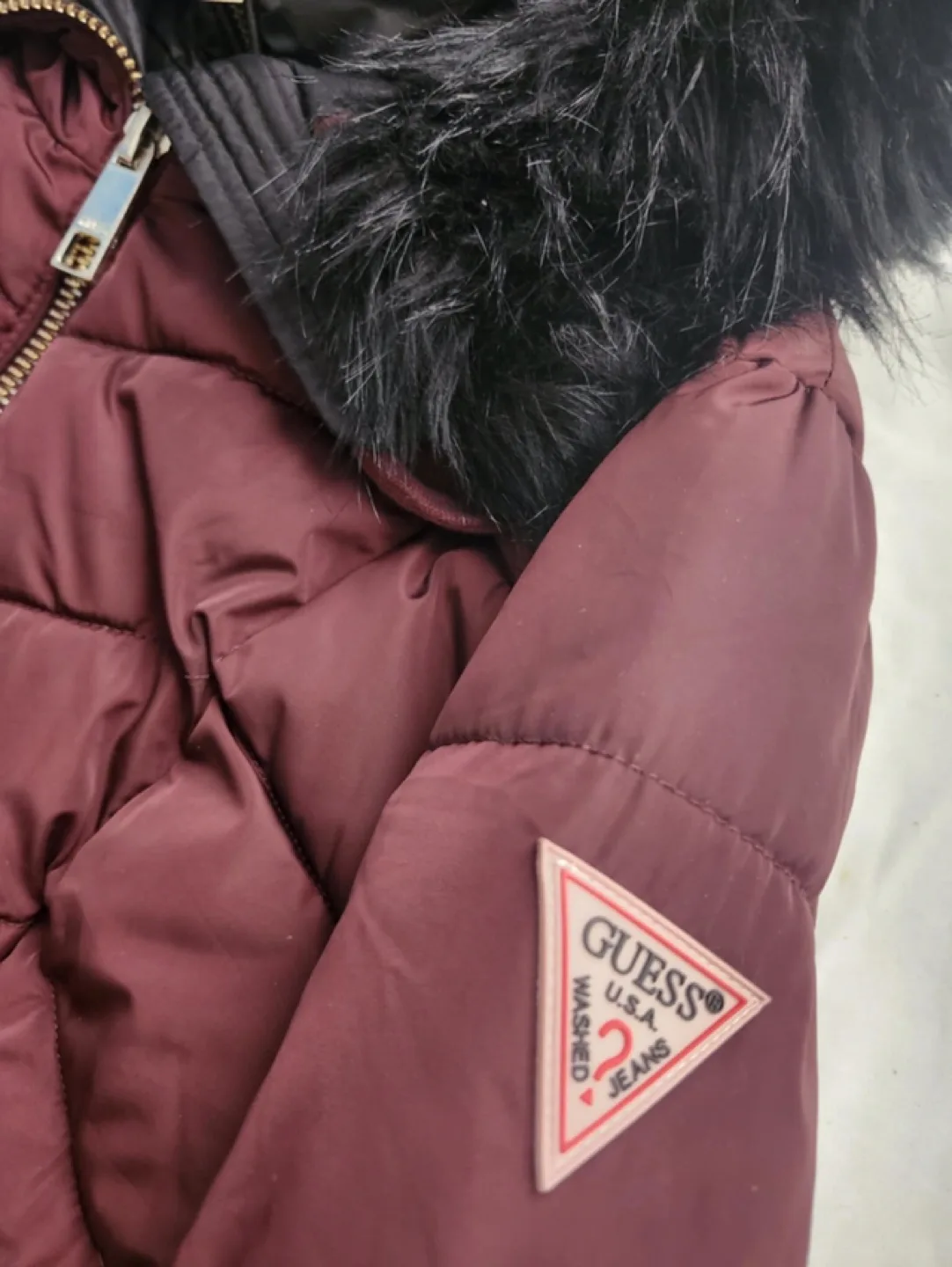 🏈Women's Guess Burgundy Puffer Coat with Faux Fur Hood image indicator(2)
