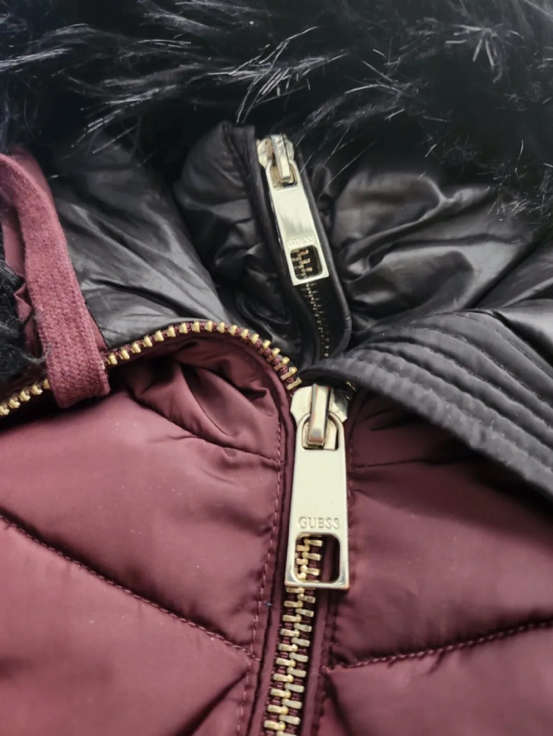 🏈Women's Guess Burgundy Puffer Coat with Faux Fur Hood image indicator(5)