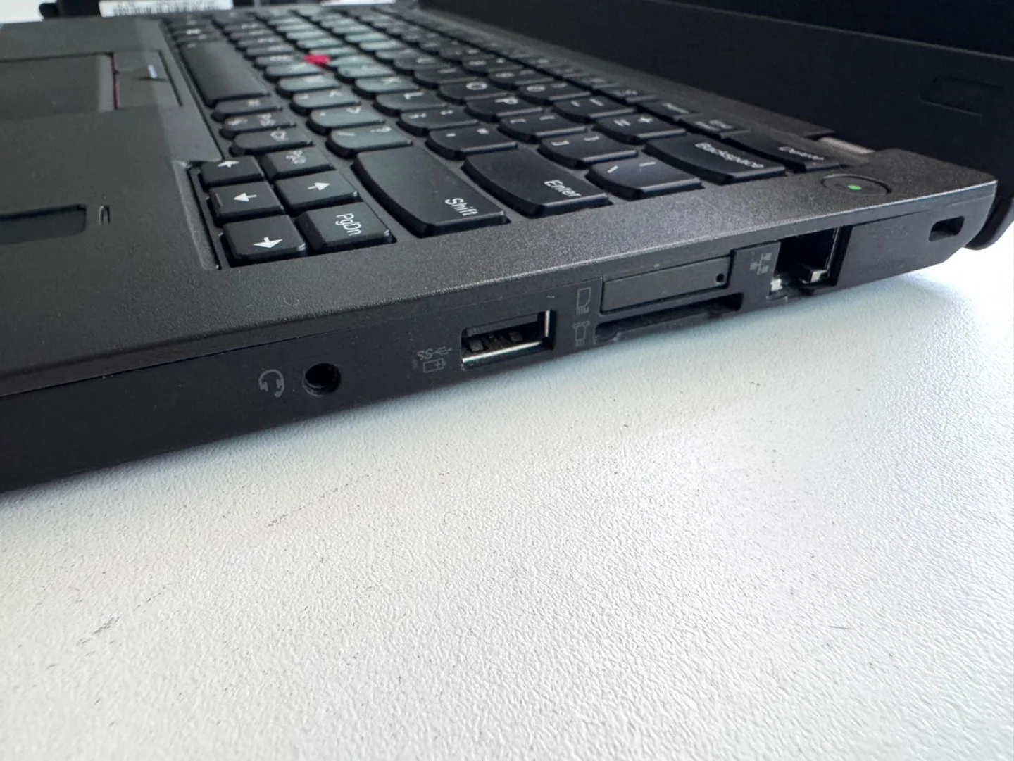 Lenovo X270 I5/7th/8GB/256GB Win 11 laptops image indicator(7)