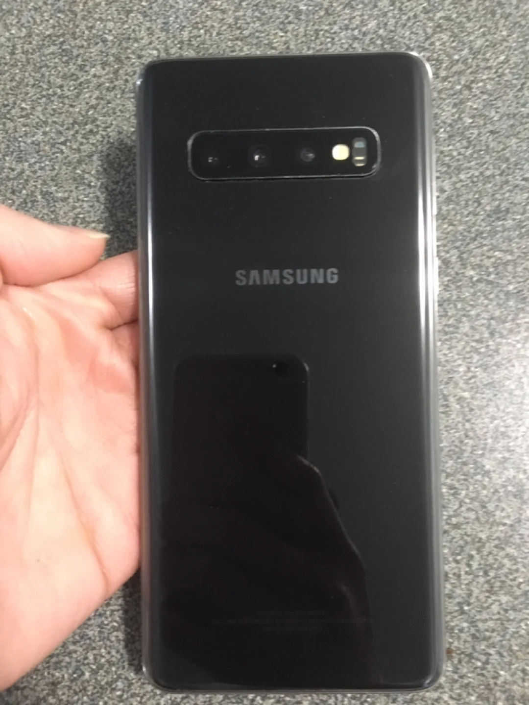 Samsung galaxy s10 (used/unlocked) 128GB with phone case image indicator(8)