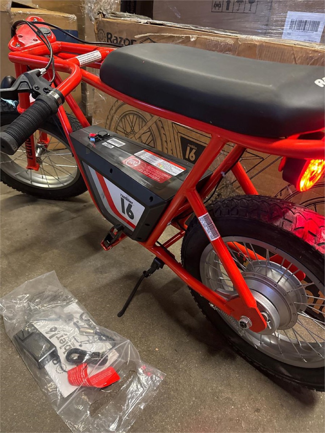 Razor Rambler 16 Electric Minibike - Red - photo 2