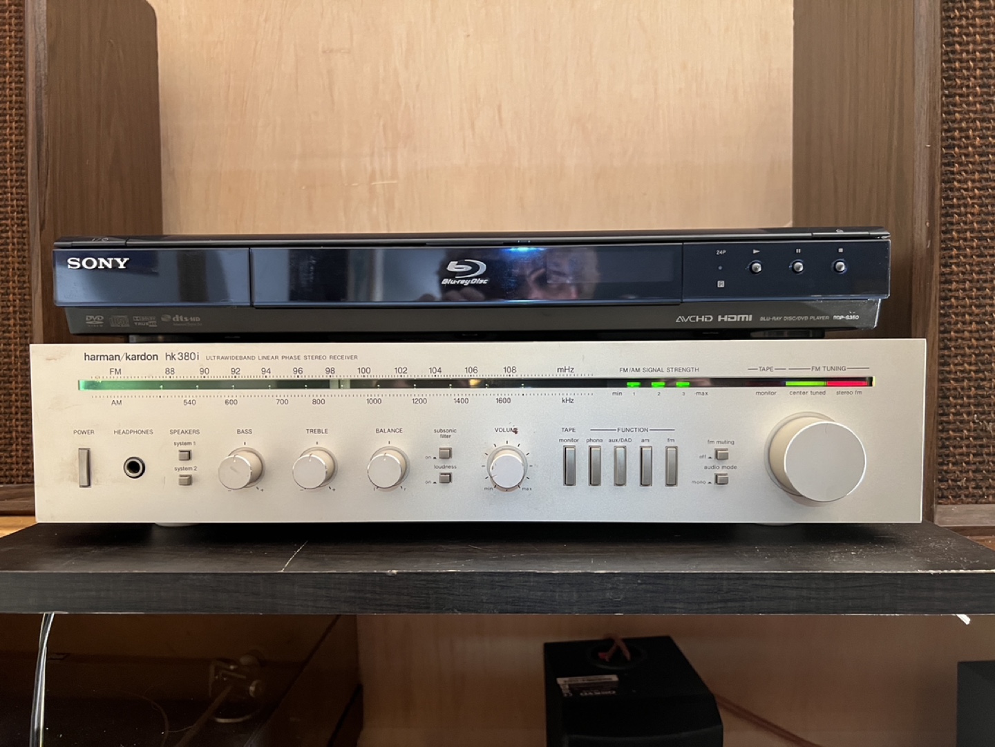 Harman/Kardon hk 380i Ultrawideband Linear Phase Stereo Receiver