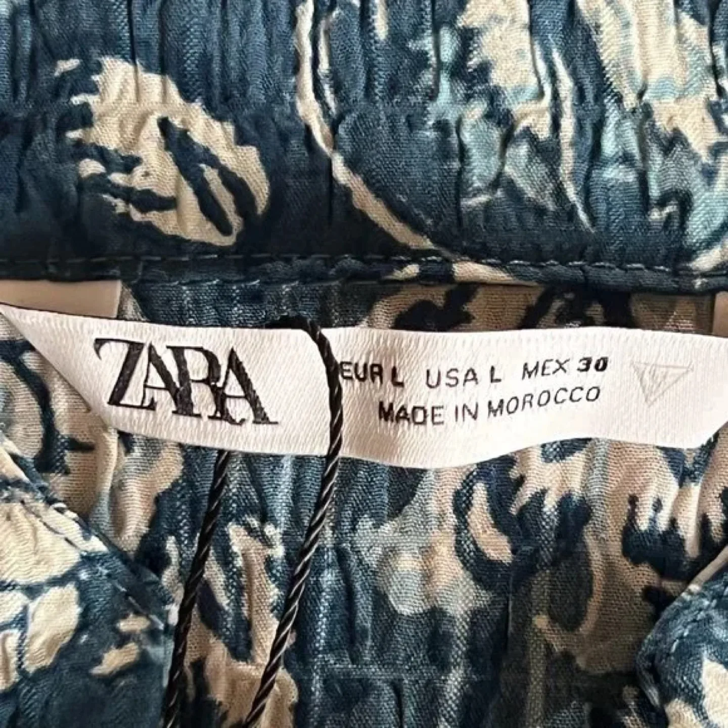 Zara Women's Floral Blouse Size Large image indicator(2)