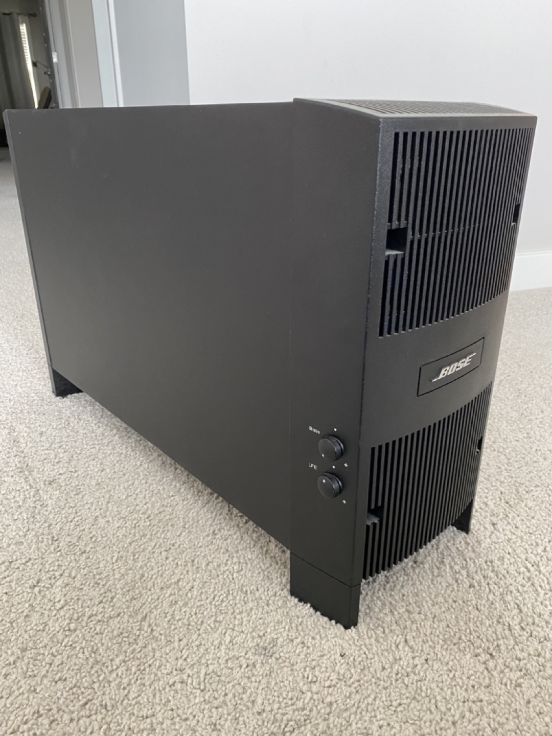 Bose 5.1 Surround Sound System with Yamaha Receiver - photo 3
