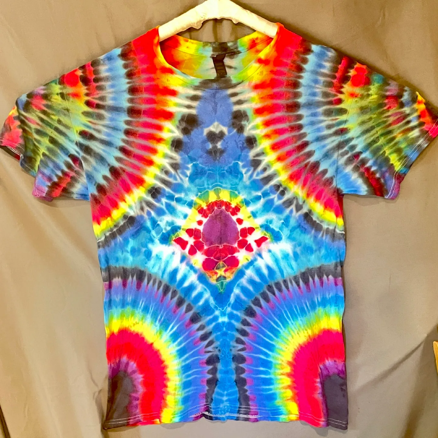 Professional Tie Dye Apparel and Custom printing image indicator(7)