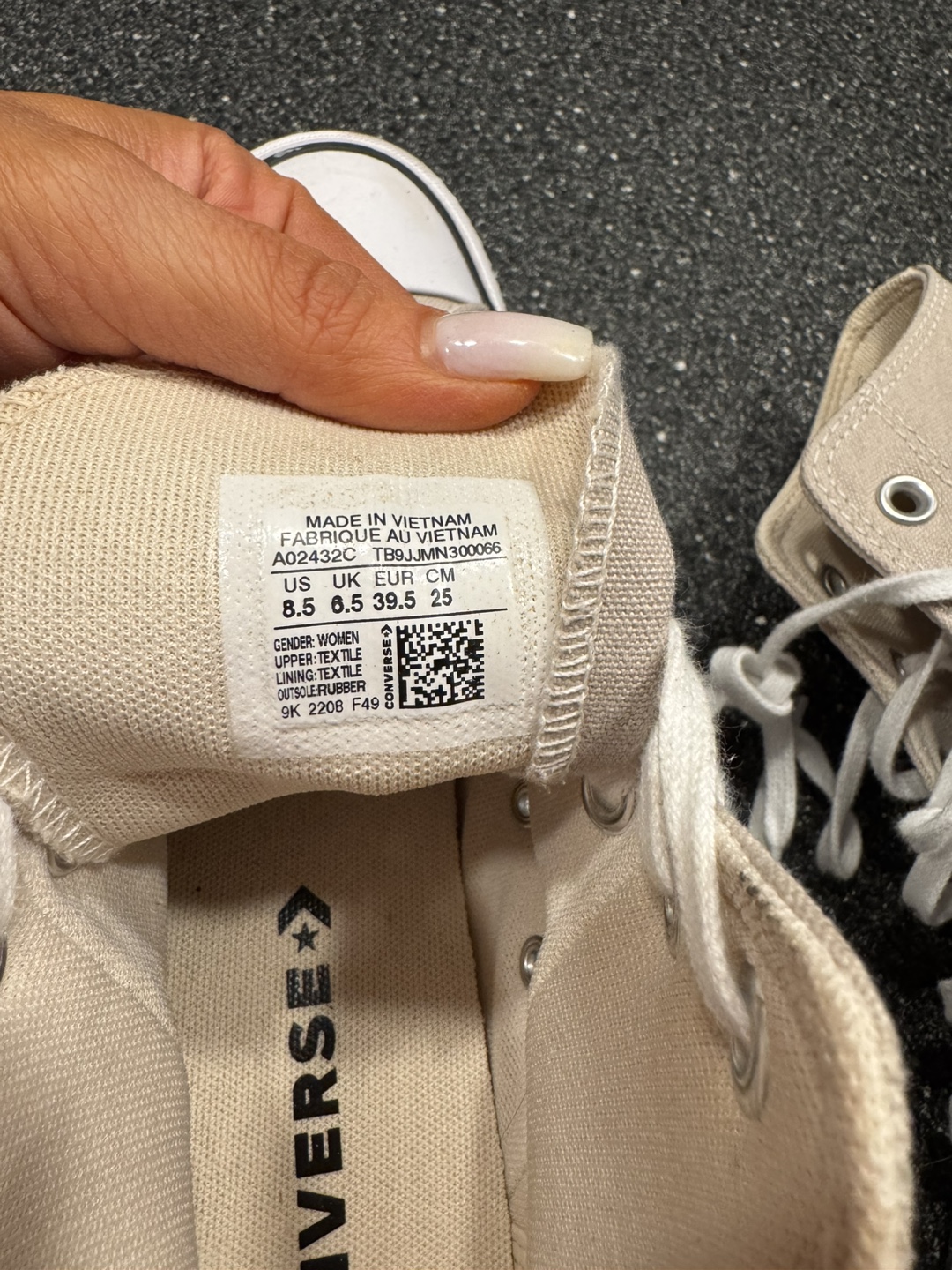 Women's Converse Platform High Tops - photo 4
