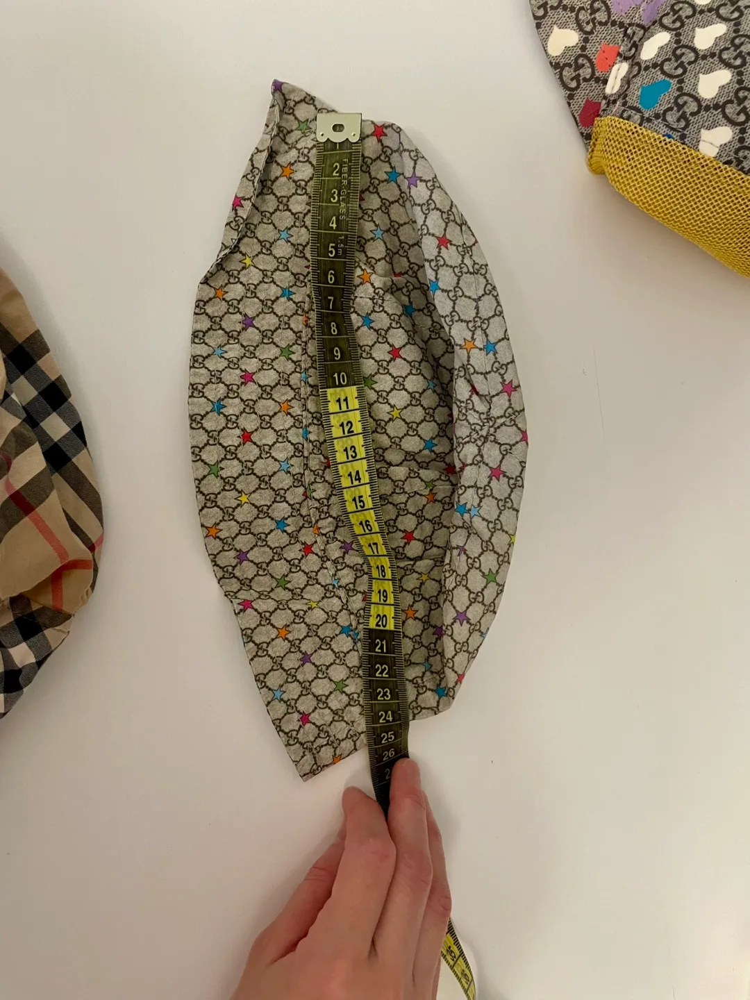 Authentic Gucci and Burberry baby/toddler Hats (price for 3) image indicator(5)