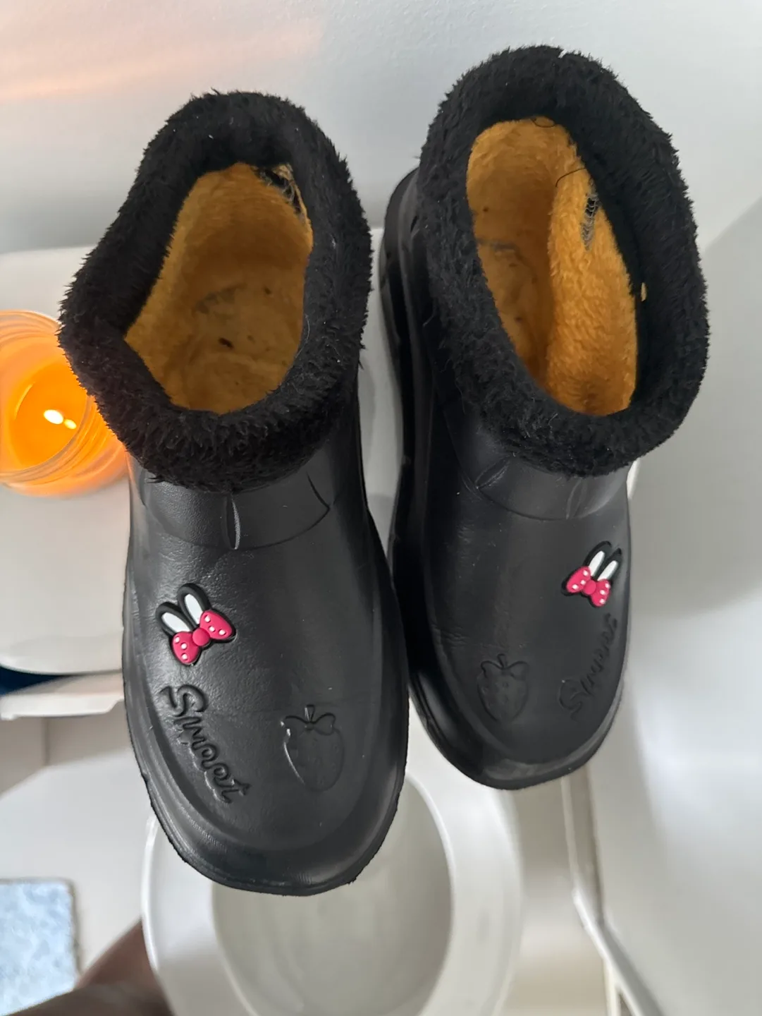 Cute Black Winter Booties image indicator(2)
