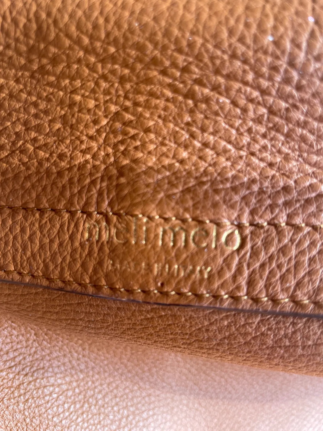 Leather Bag image indicator(3)