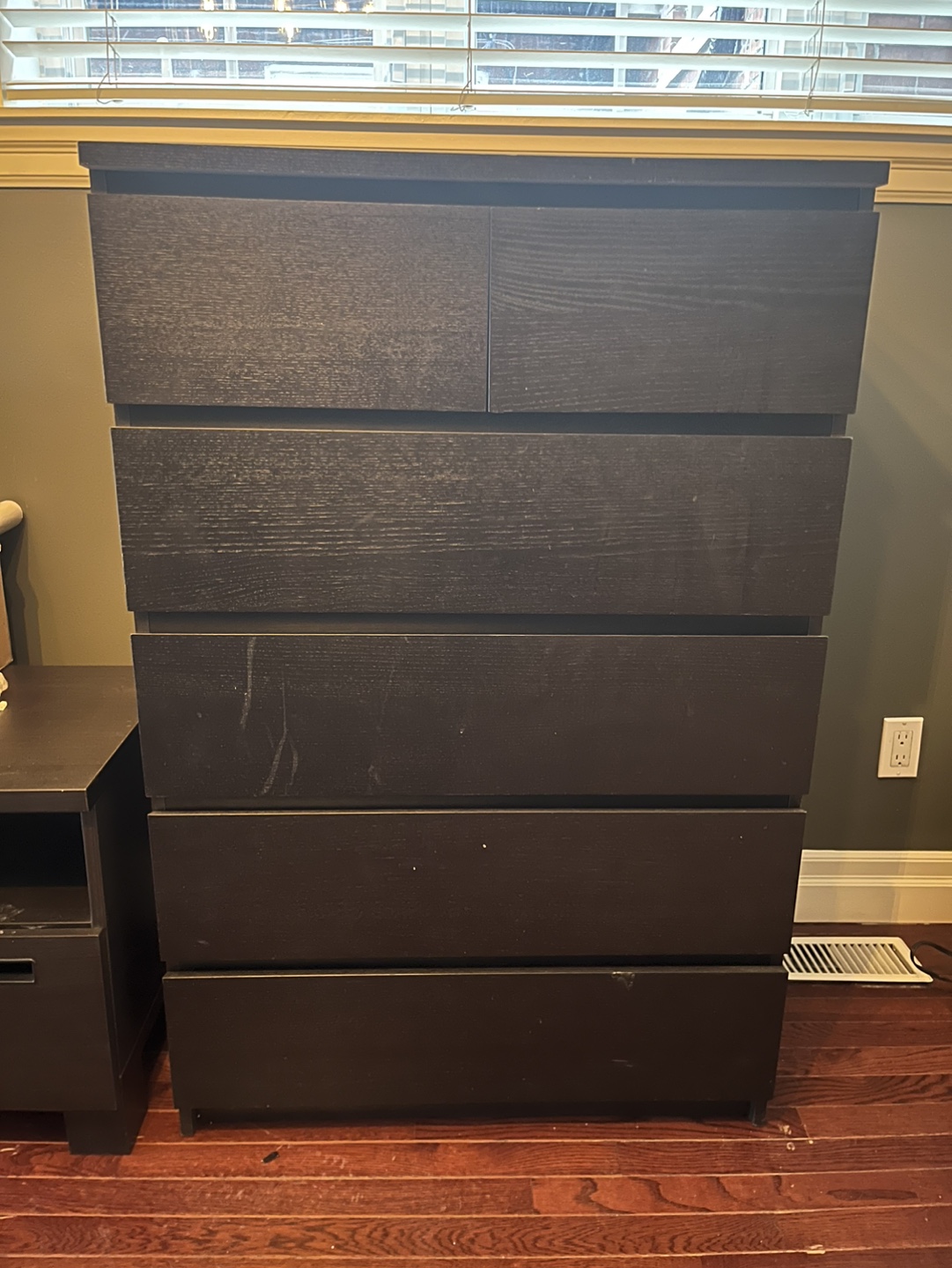 Black five-drawer dresser - photo 3