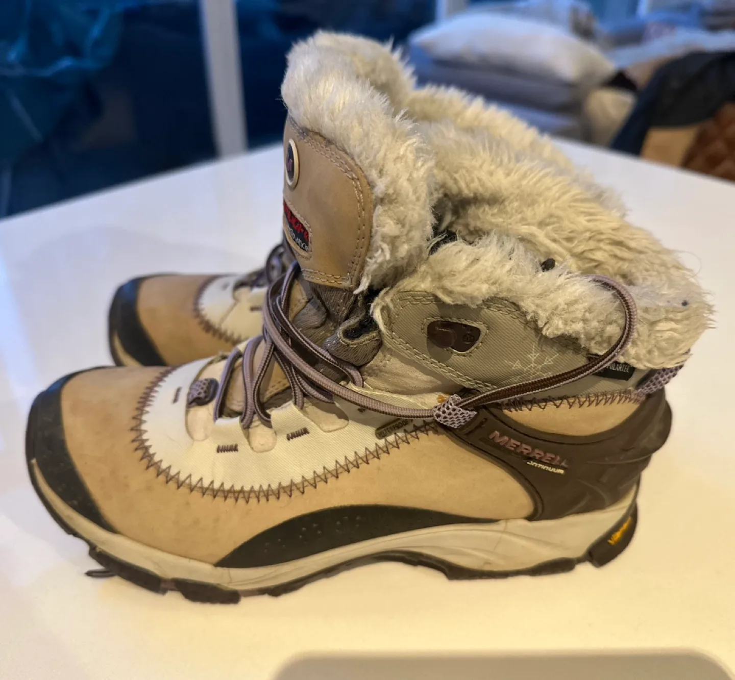 Merrell Winter Boots image indicator(2)