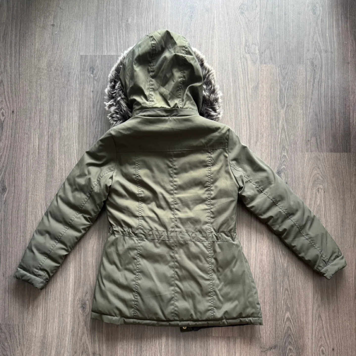 Urban Heritage Double Sided Puffer Jacket - Black & Olive Green image indicator(2)