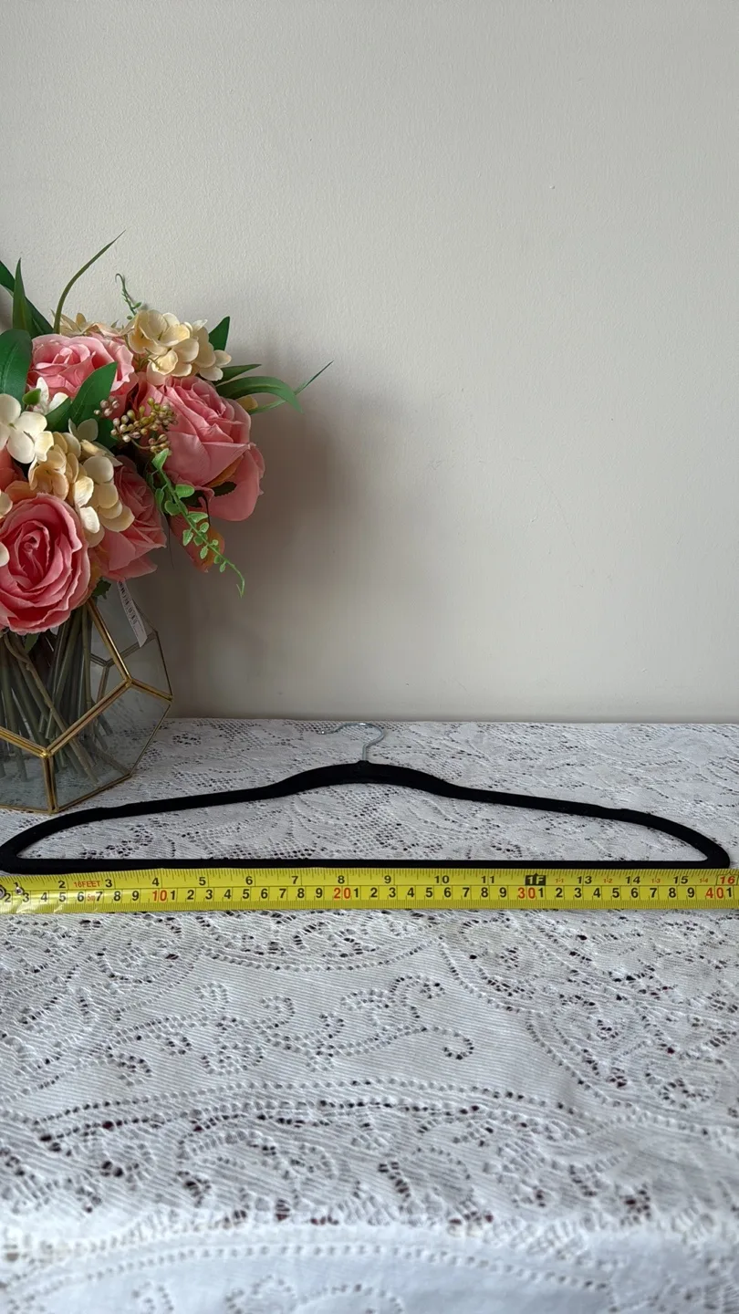 6 Black Velvet Hangers: 🆕 $5.00!!! image indicator(3)