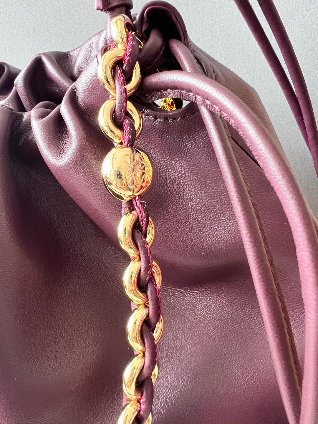 LOEWE Flamenco Bag in Burgundy Leather image indicator(2)
