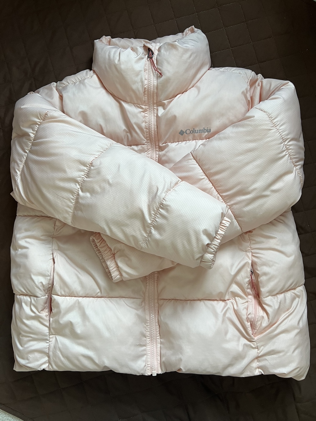 Columbia Sportswear Company Women's Pink Puffer Jacket - Size XL