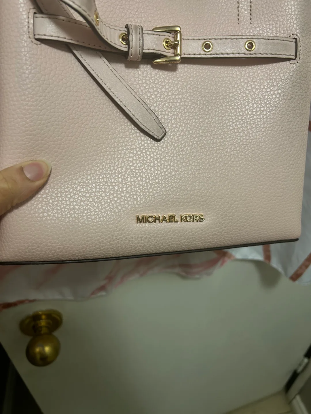 Michael Kors Pink Leather Handbag image indicator(4)