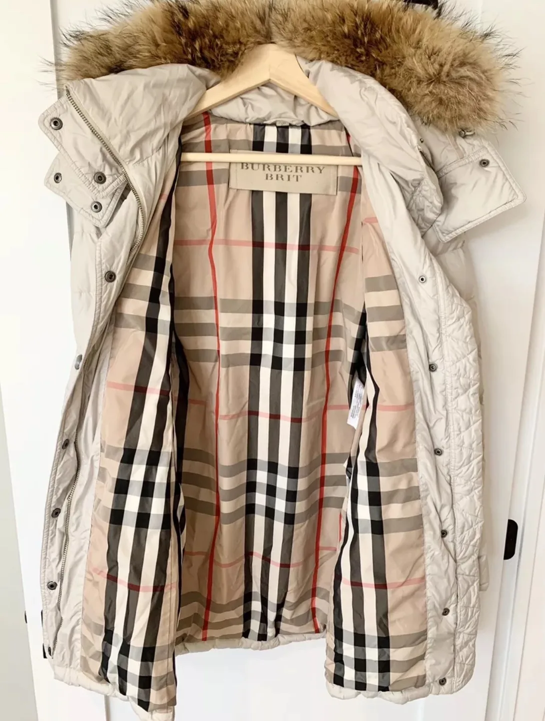 Burberry Cream Quilted Jacket image indicator(2)