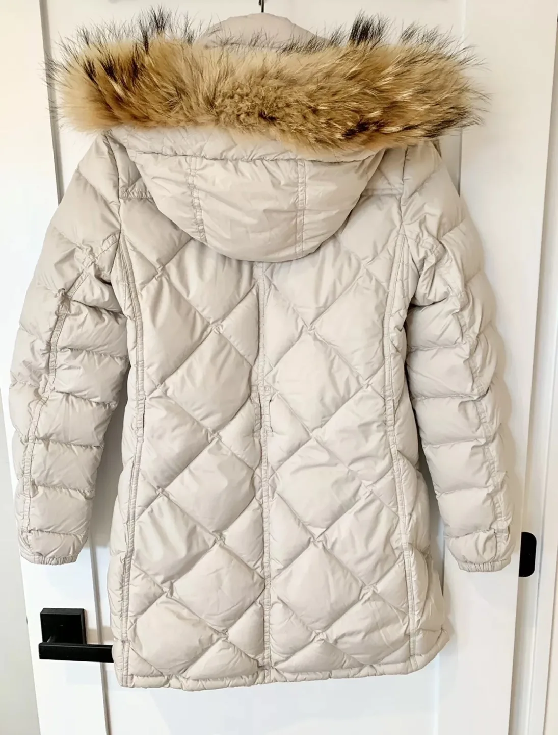 Burberry Cream Quilted Jacket image indicator(4)