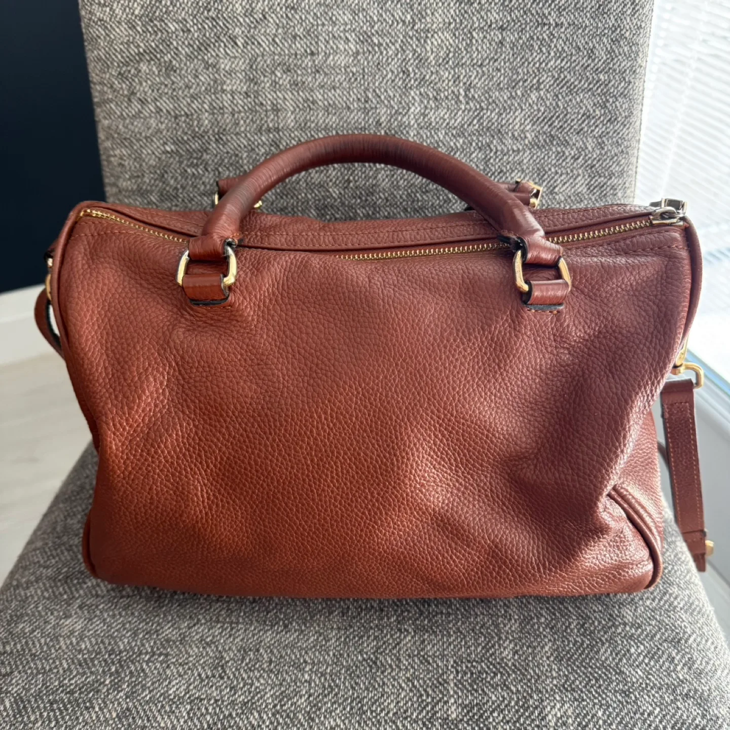 Brown Leather Handbag image indicator(2)