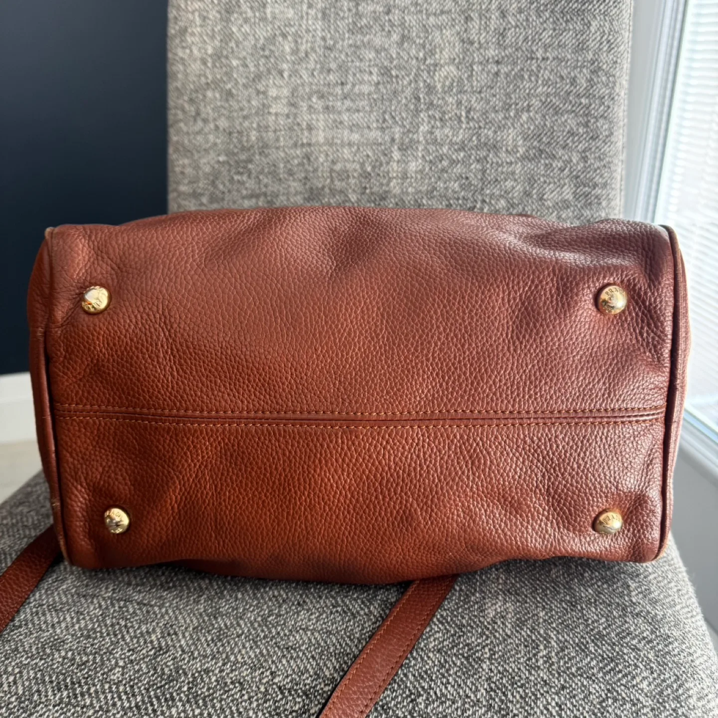 Brown Leather Handbag image indicator(7)