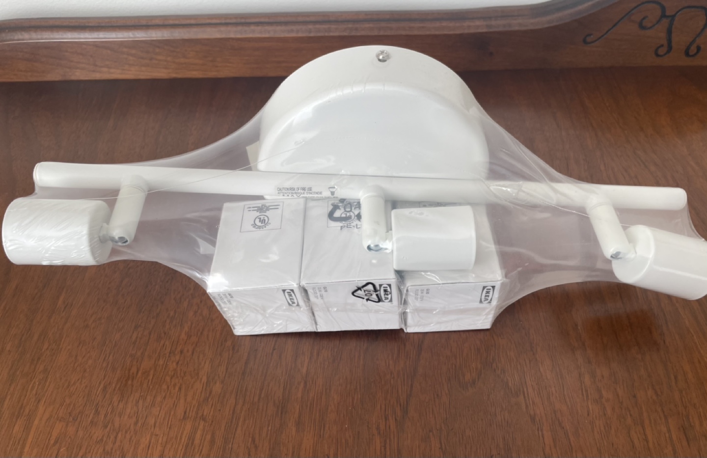 New in box IKEA TROSS 3-Light Track Lighting Kit - White - photo 4