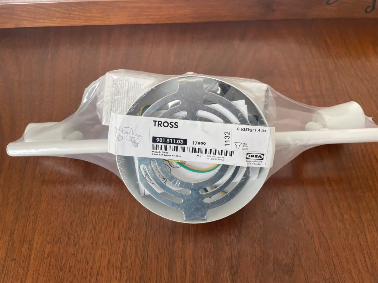 New in box IKEA TROSS 3-Light Track Lighting Kit - White image indicator(2)