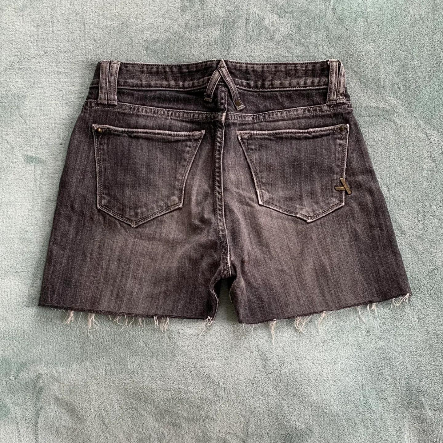 Made in Italy Women's Denim Shorts image indicator(2)