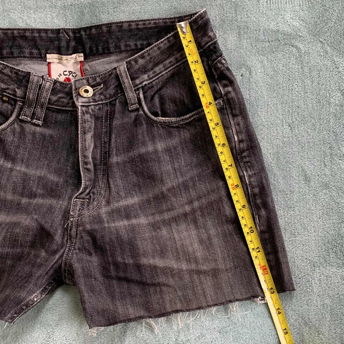 Made in Italy Women's Denim Shorts image indicator(7)