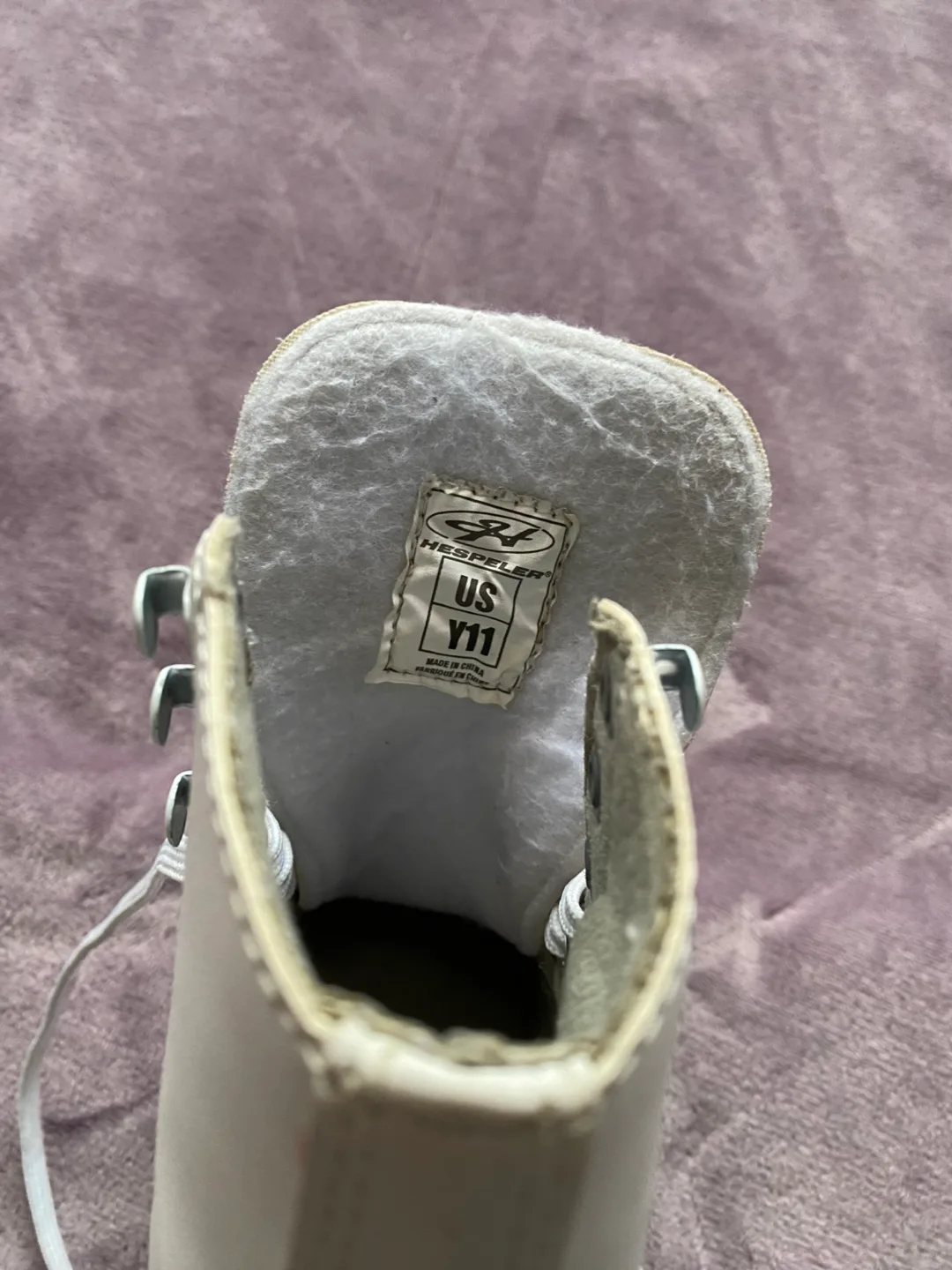 Girls Hespeler Figure Skates - Size Y11 image indicator(2)