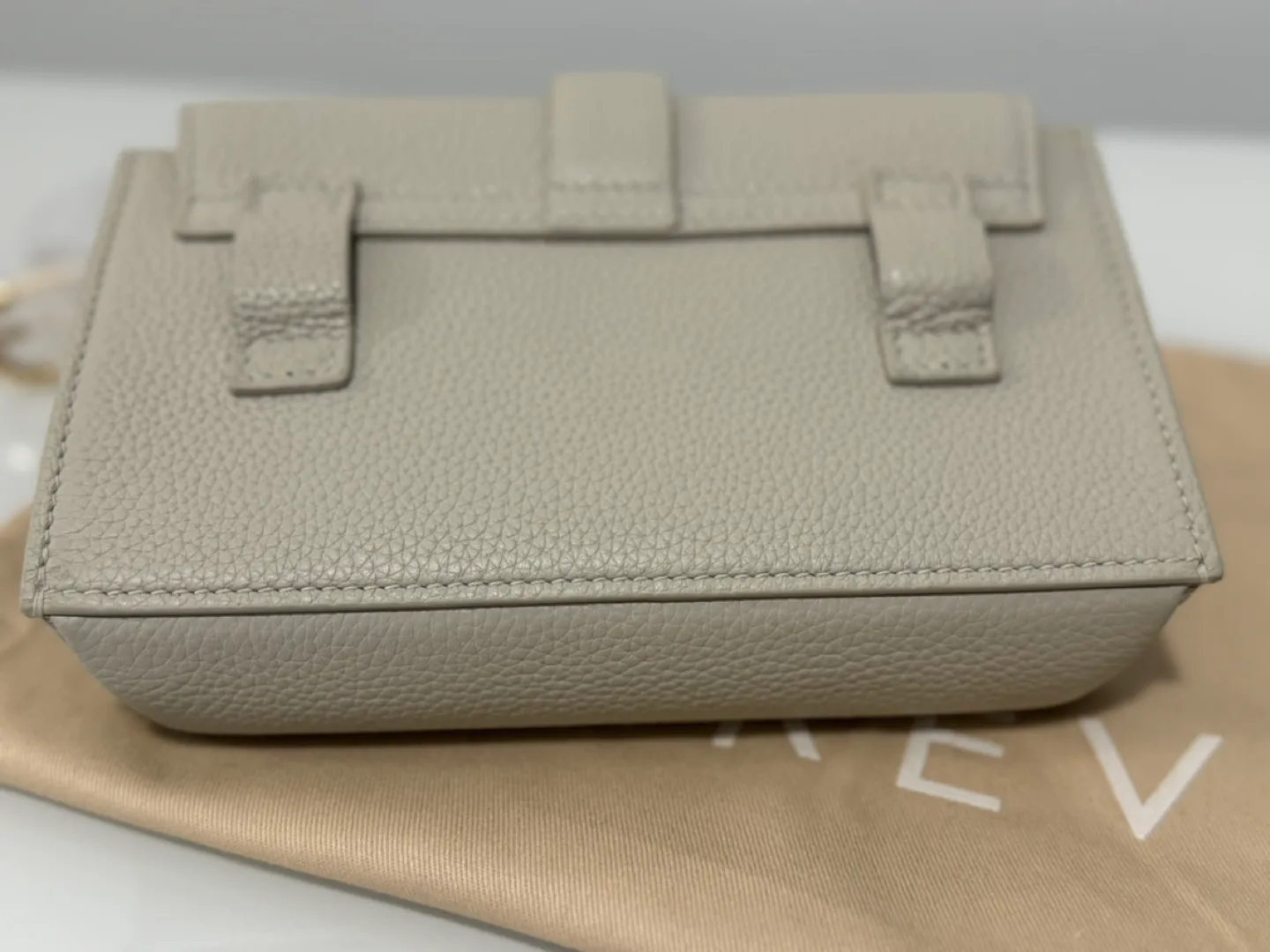 Senreve Mini Aria Élevée Bag - Piccola Leather - Dune image indicator(8)