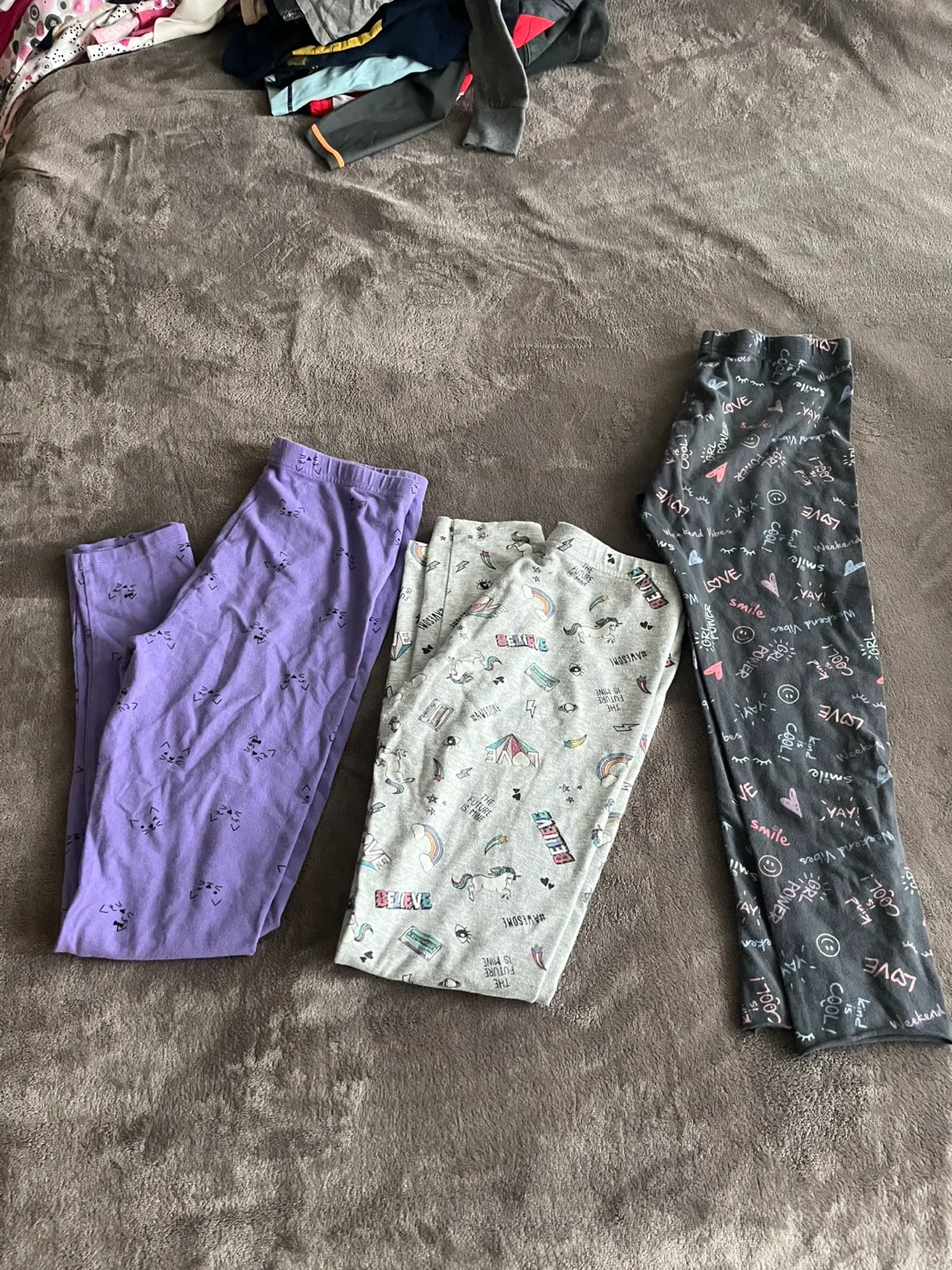 Girls' Clothing Bundle - Size 12-16 image indicator(2)