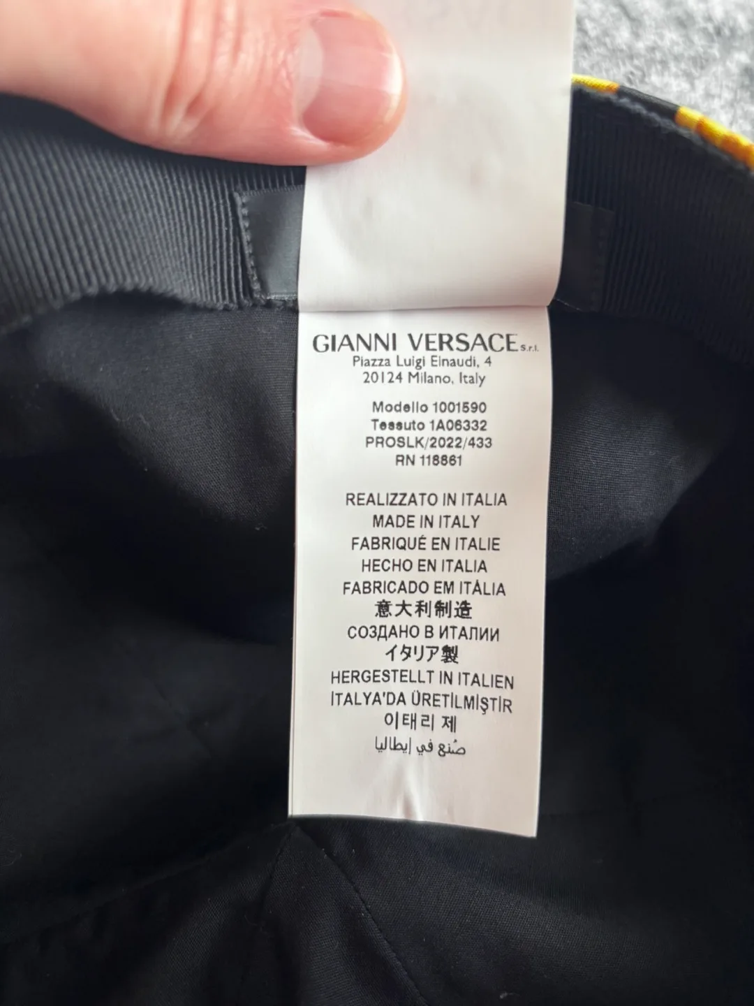 Versace Beige & Black Barocco Cap image indicator(6)