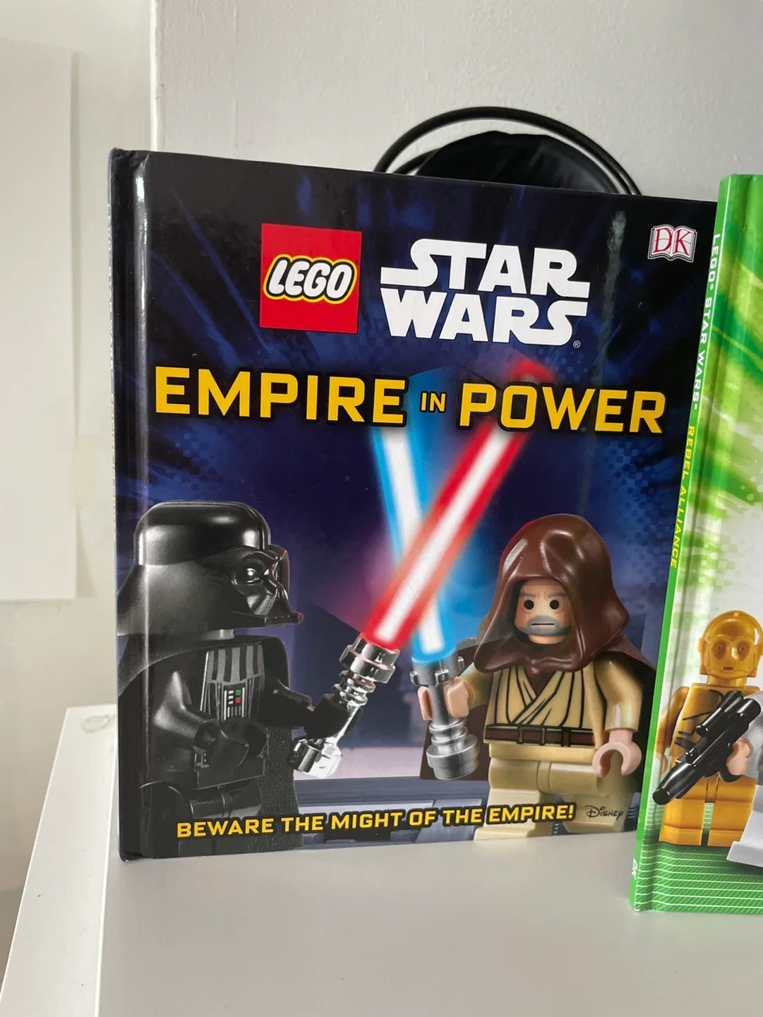 Lot of 7 LEGO Star Wars Books image indicator(2)