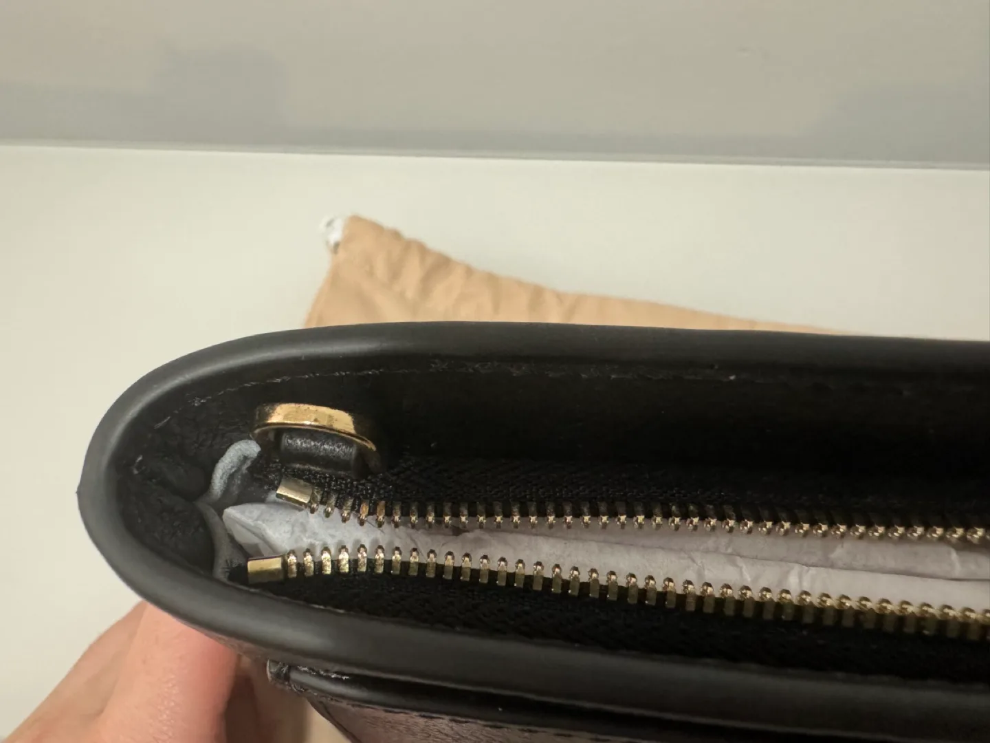 Senreve Midi Atlas Pochette in Piccola, Black image indicator(2)