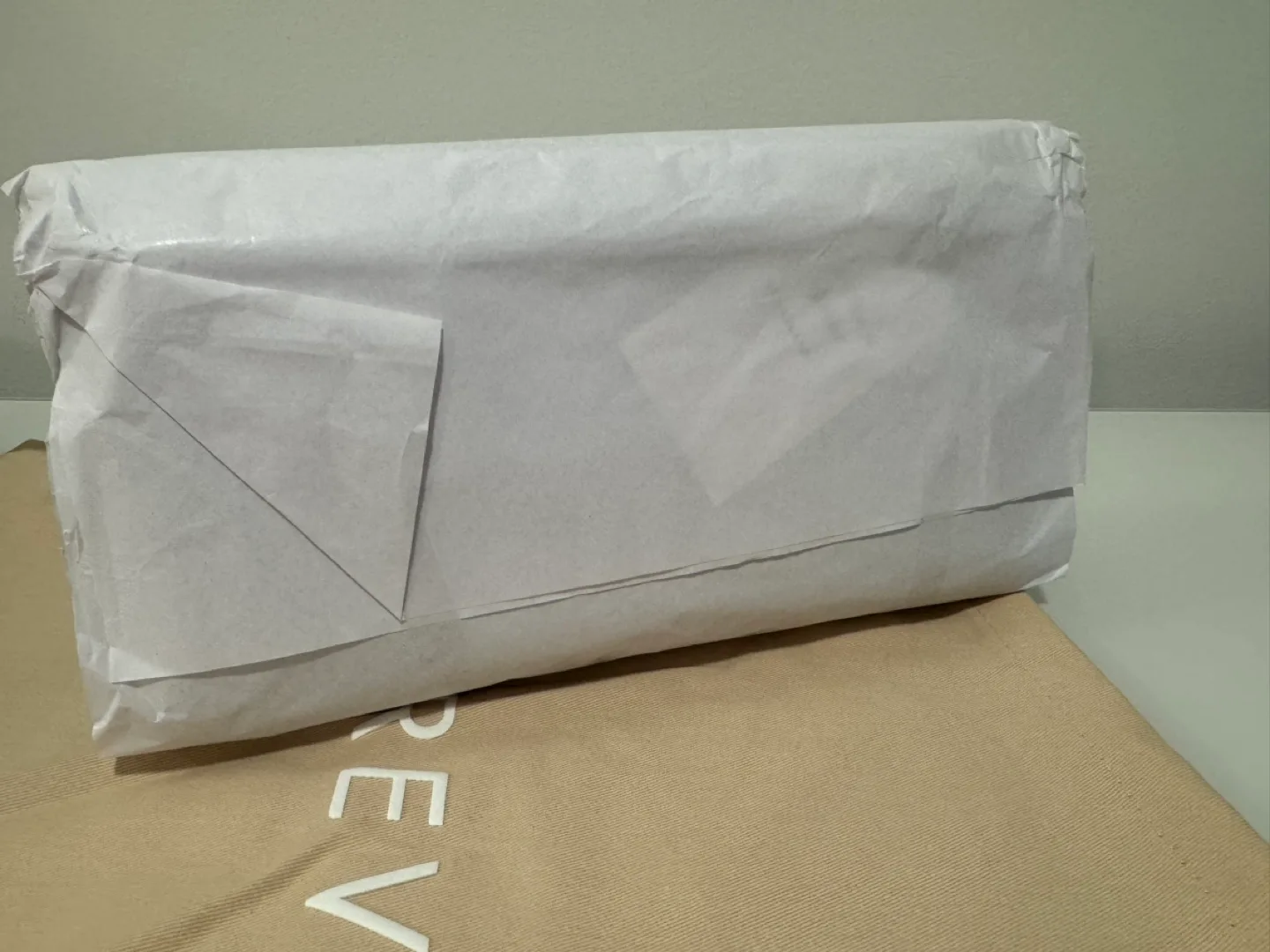 Senreve Midi Atlas Pochette in Piccola, Black image indicator(9)