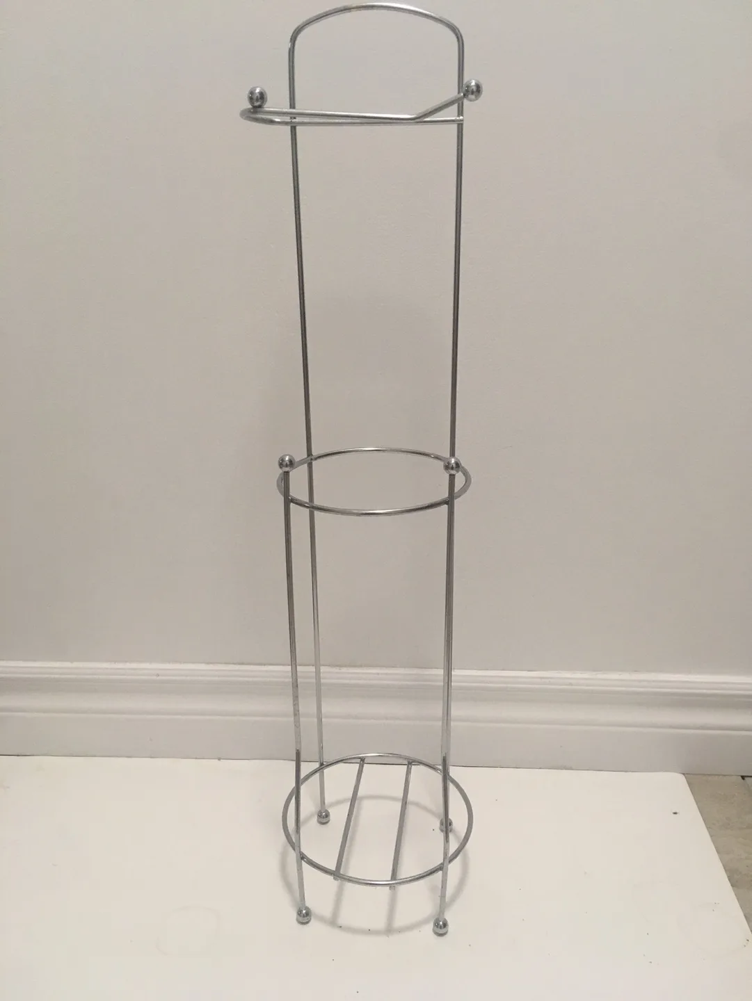 🏈 Bathroom Toilet Tissue Paper Roll Storage Holder Stand image indicator(4)