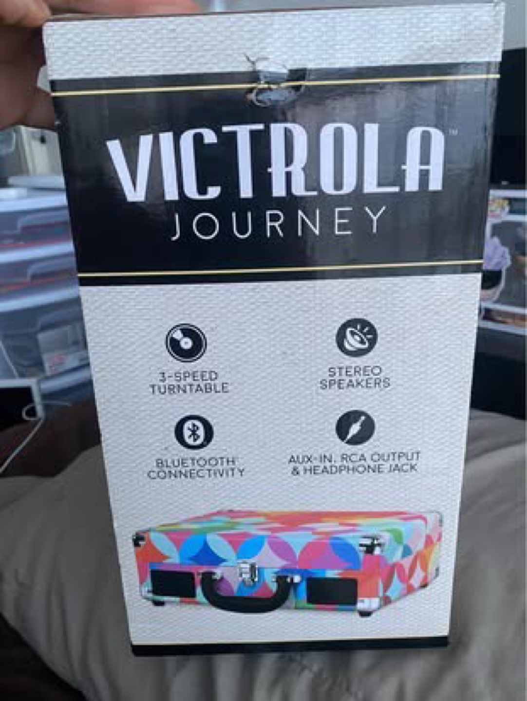 Victrola Journey 3-Speed Bluetooth Suitcase Turntable - photo 2