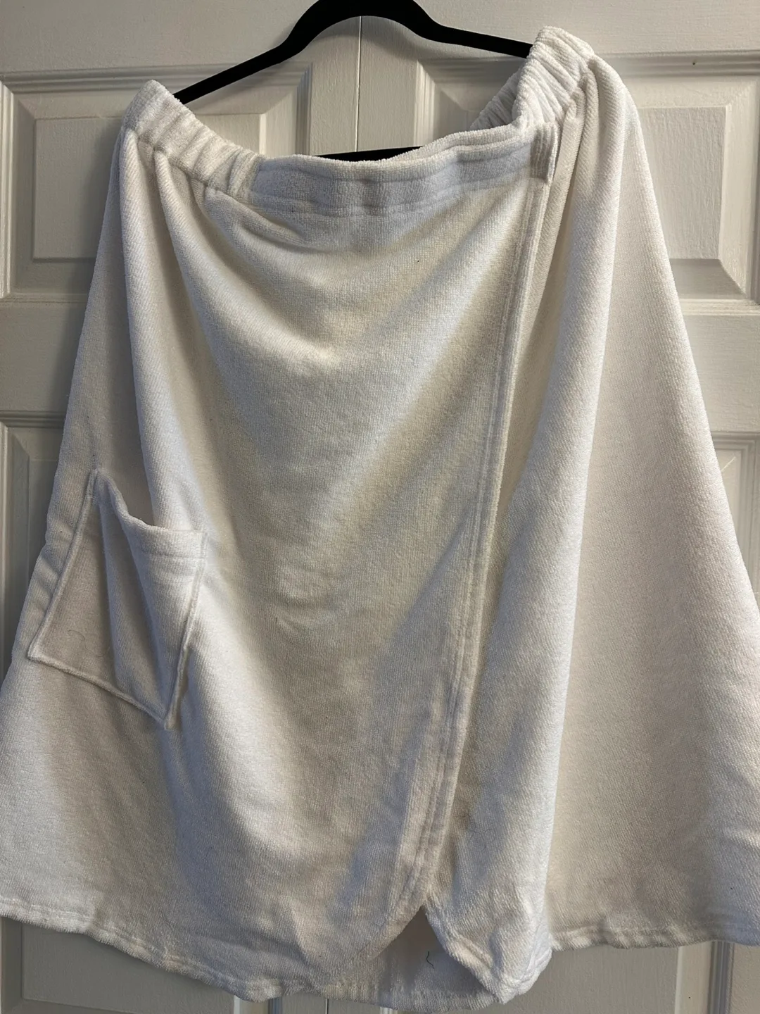 White Terry Cloth bath Wrap towel image indicator(3)