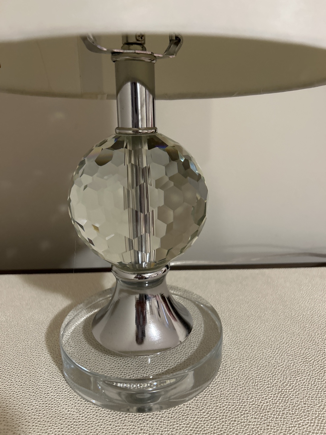 Crystal Table Lamp with Off-White Shade - photo 3