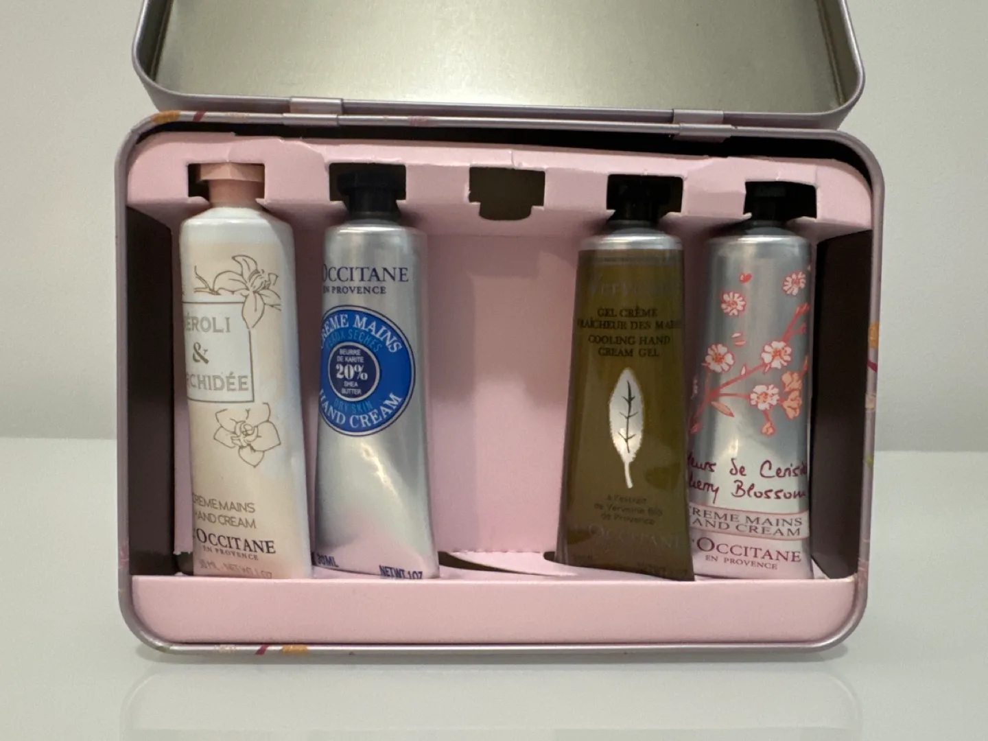 L'Occitane Hand Cream Gift Set - missing 1 image indicator(3)
