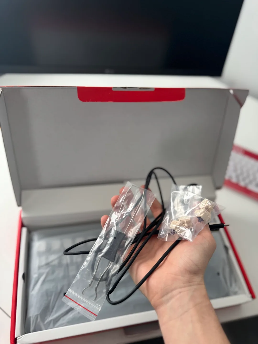 *NEW* Kzzi K75 Lite Mechanical Keyboard image indicator(5)