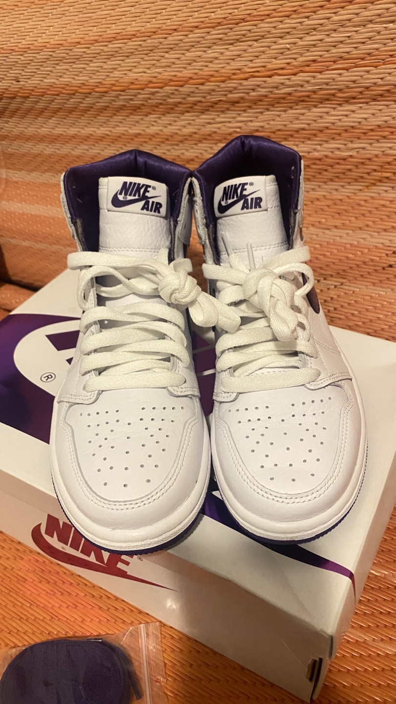Nike Air Jordan 1 High OG woman’s - photo 4