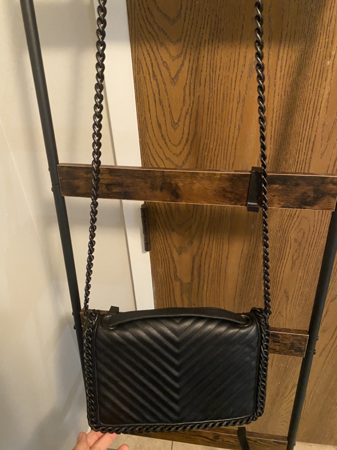 Black Quilted Chain Strap Crossbody Bag - photo 2