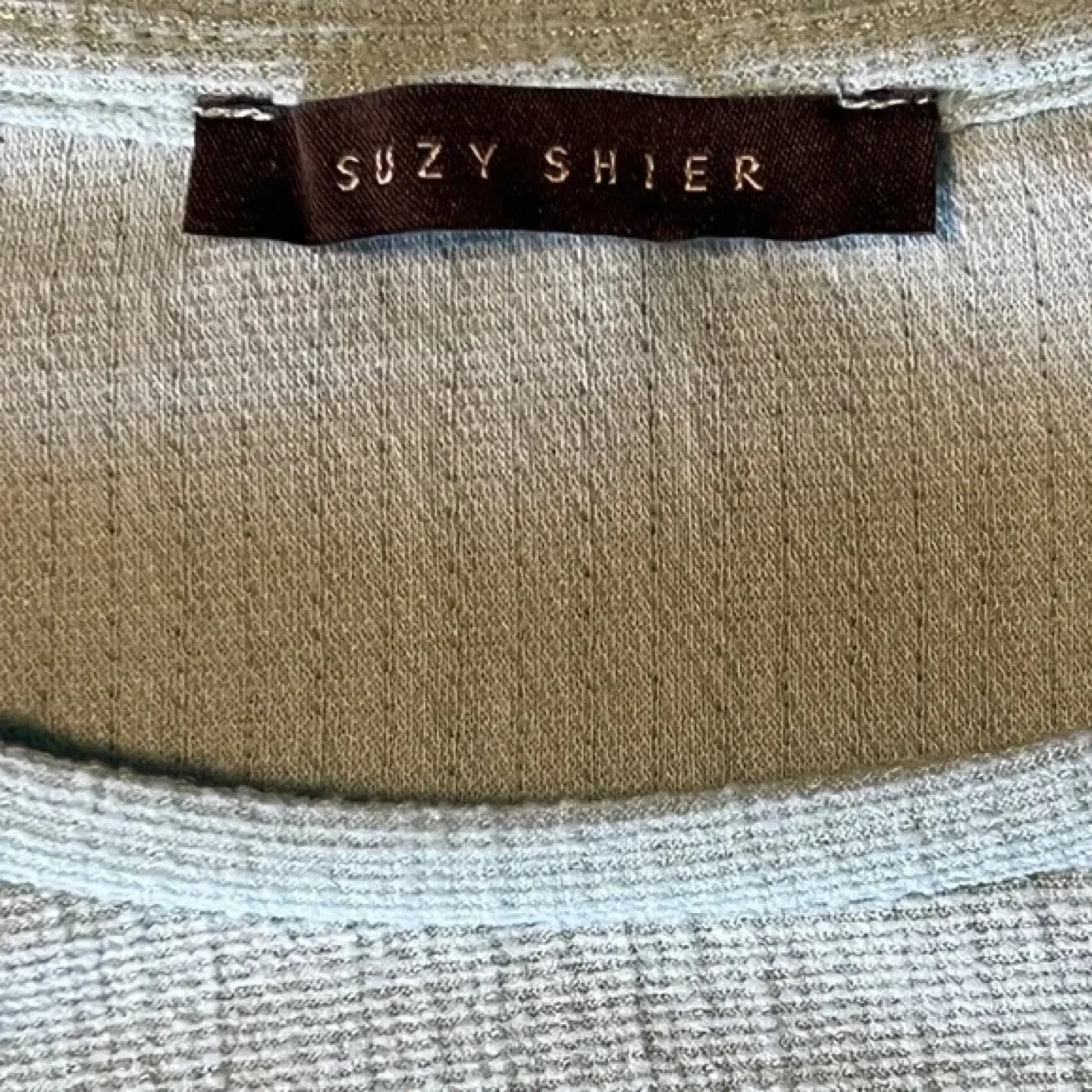 Suzy Shier Puff Sleeve Blouse image indicator(6)