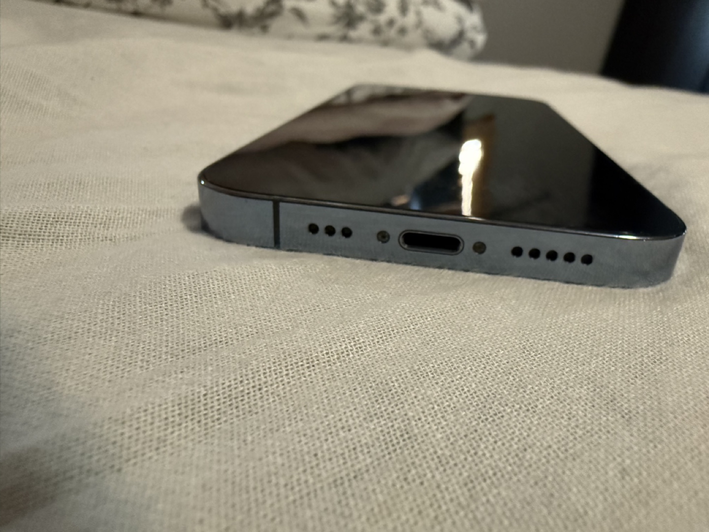 iPhone 13 pro 1TB Sierra Blue - Excellent Condition - photo 5