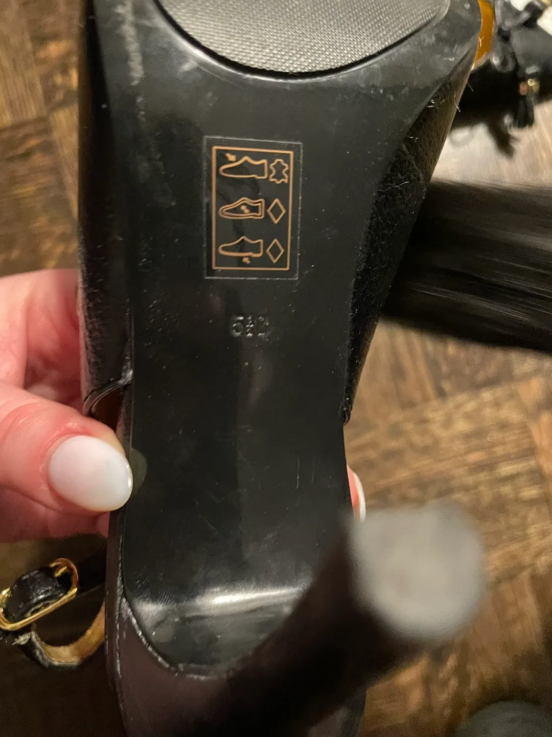 Vintage Ralph Lauren Heels image indicator(5)